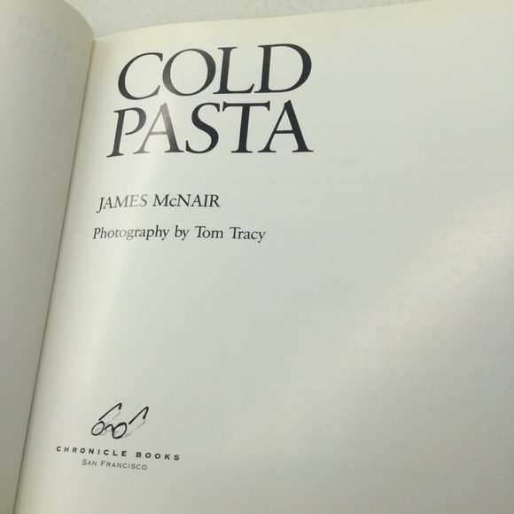 Vintage cold pasta recipe book yr 1989 . - Picture 3 of 8